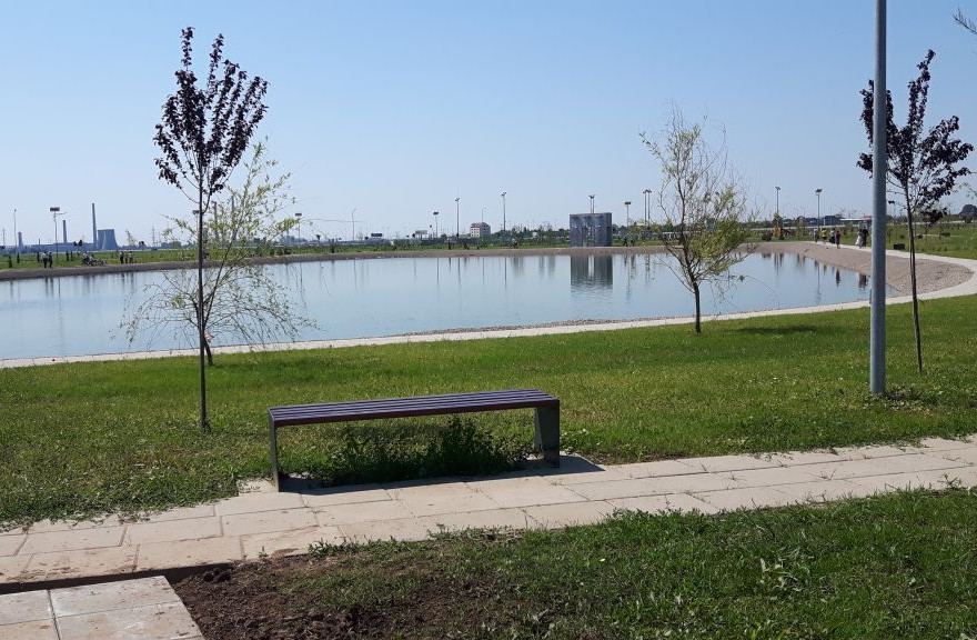 lac artificial parc